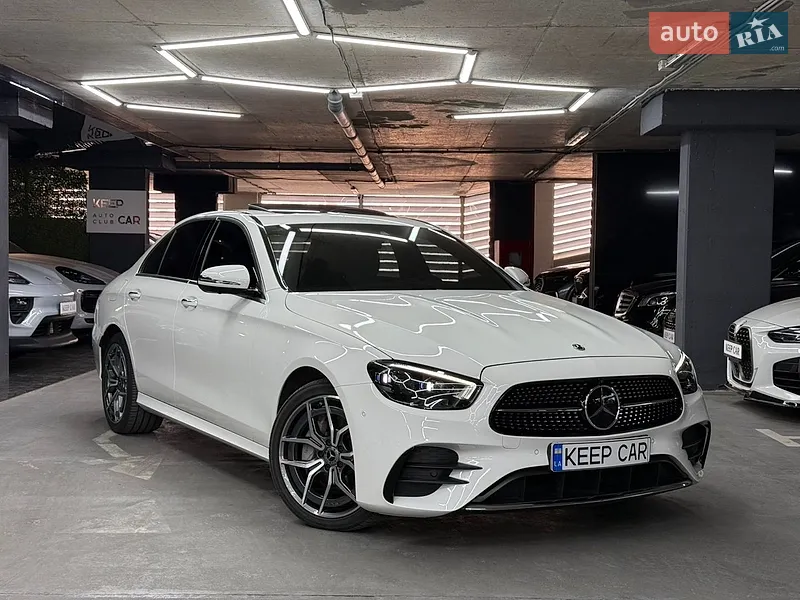 Mercedes-Benz E-Class 2021
