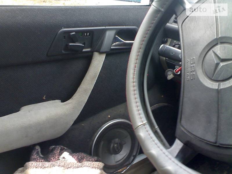 Універсал Mercedes-Benz E-Class 1989 в Броварах