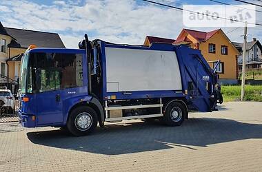 Мусоровоз Mercedes-Benz Econic 2010 в Черновцах