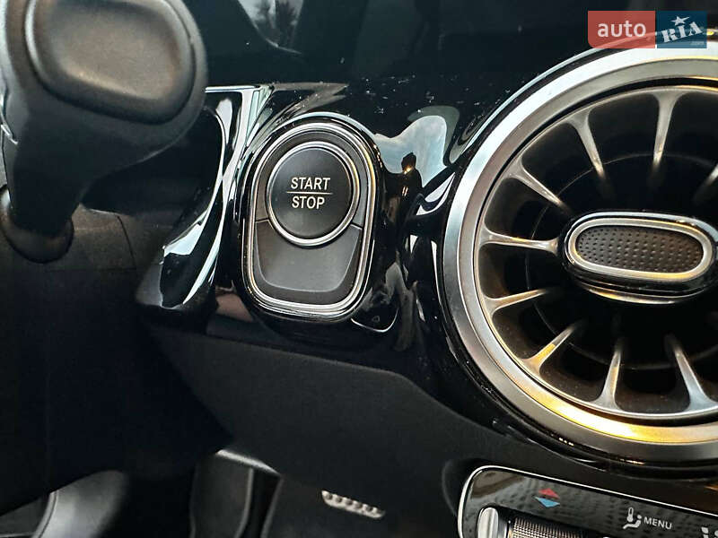 Хэтчбек Mercedes-Benz EQA 2022 в Ужгороде