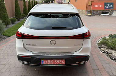 Хетчбек Mercedes-Benz EQA 2022 в 