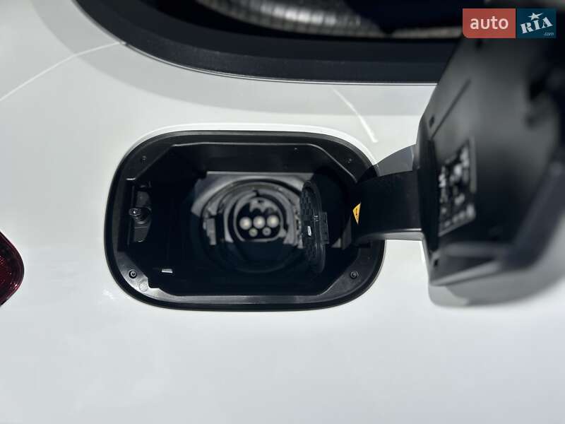 Позашляховик / Кросовер Mercedes-Benz EQA 2024 в Одесі