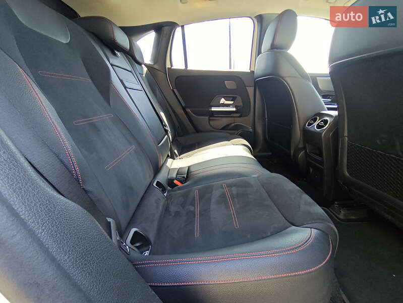 Хетчбек Mercedes-Benz EQA 2021 в Києві