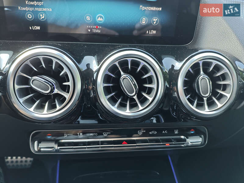 Хетчбек Mercedes-Benz EQA 2021 в Києві