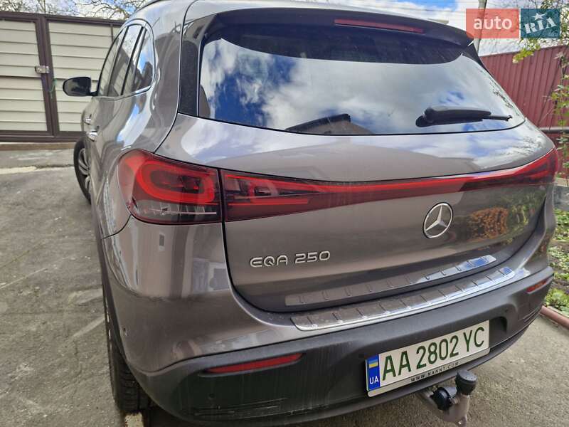 Хетчбек Mercedes-Benz EQA 2021 в Києві