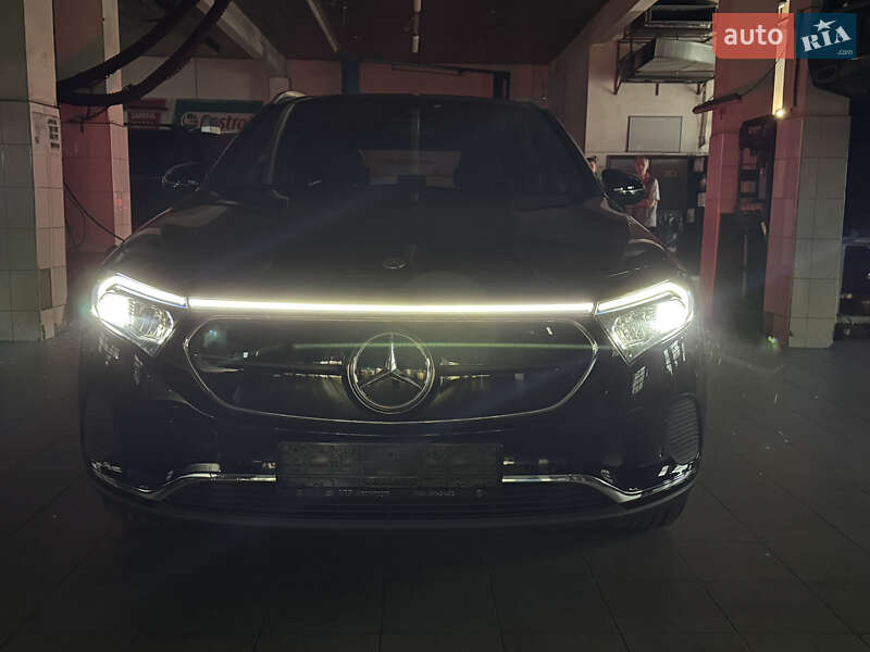 Хэтчбек Mercedes-Benz EQA 2021 в Киеве
