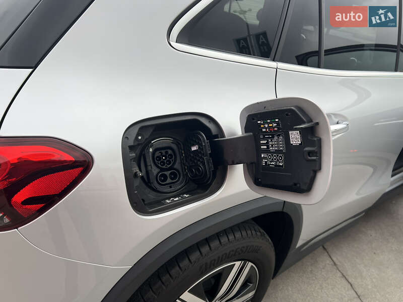 Хэтчбек Mercedes-Benz EQA 2023 в Киеве