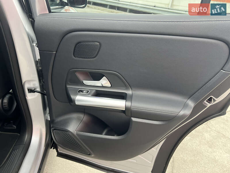 Хэтчбек Mercedes-Benz EQA 2023 в Киеве