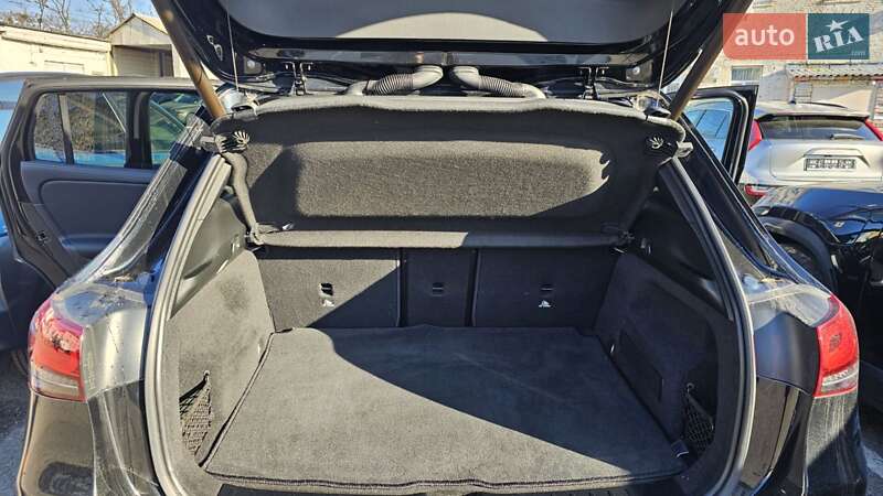 Хэтчбек Mercedes-Benz EQA 2023 в Киеве