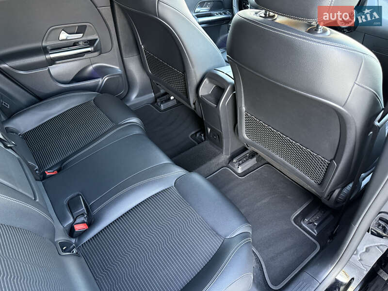 Хетчбек Mercedes-Benz EQA 2021 в Мукачевому