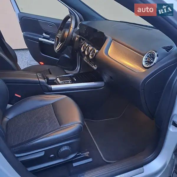 Mercedes-Benz EQA 2021 VIN W1N2437011J028812 фото оголошення 11 з 50