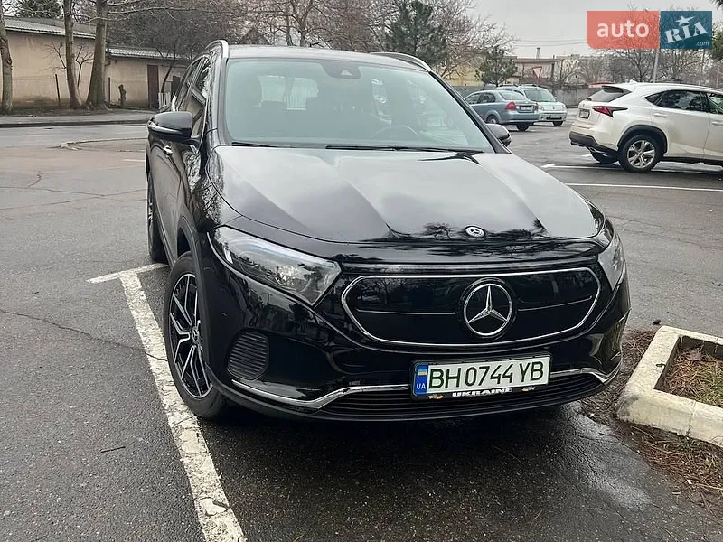 Mercedes-Benz EQA
