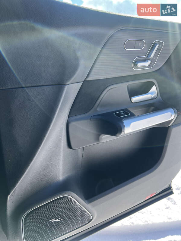 Внедорожник / Кроссовер Mercedes-Benz EQB 2024 в Киеве