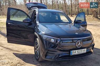Внедорожник / Кроссовер Mercedes-Benz EQB 2022 в 