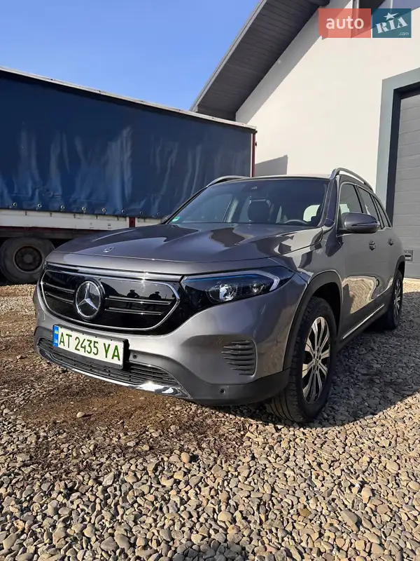 Mercedes-Benz EQB
