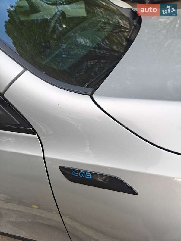 Внедорожник / Кроссовер Mercedes-Benz EQB 2022 в Львове