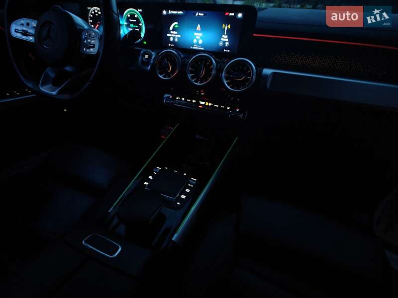 Внедорожник / Кроссовер Mercedes-Benz EQB 2022 в Львове