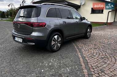 Позашляховик / Кросовер Mercedes-Benz EQB 2023 в 
