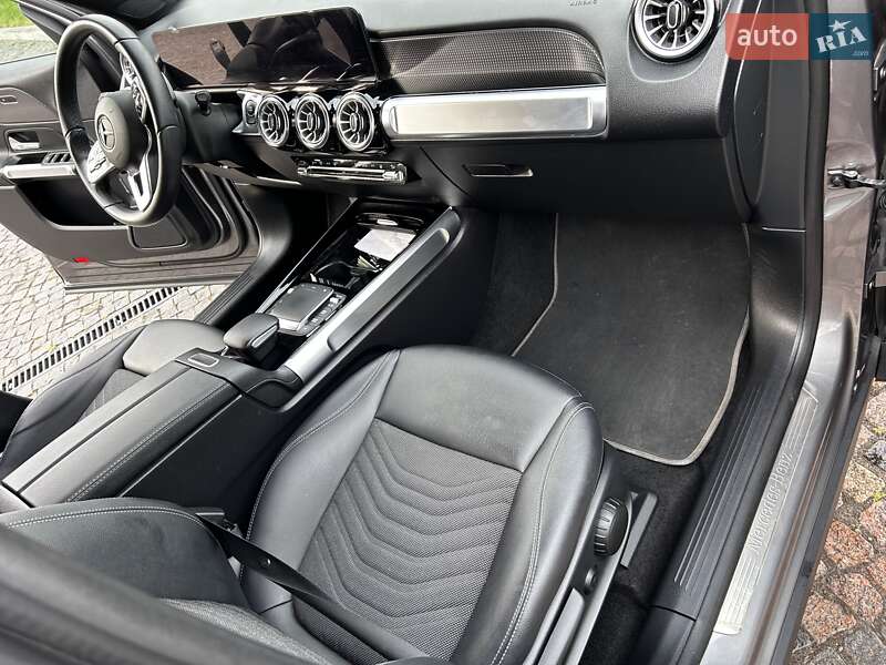 Внедорожник / Кроссовер Mercedes-Benz EQB 2023 в Львове