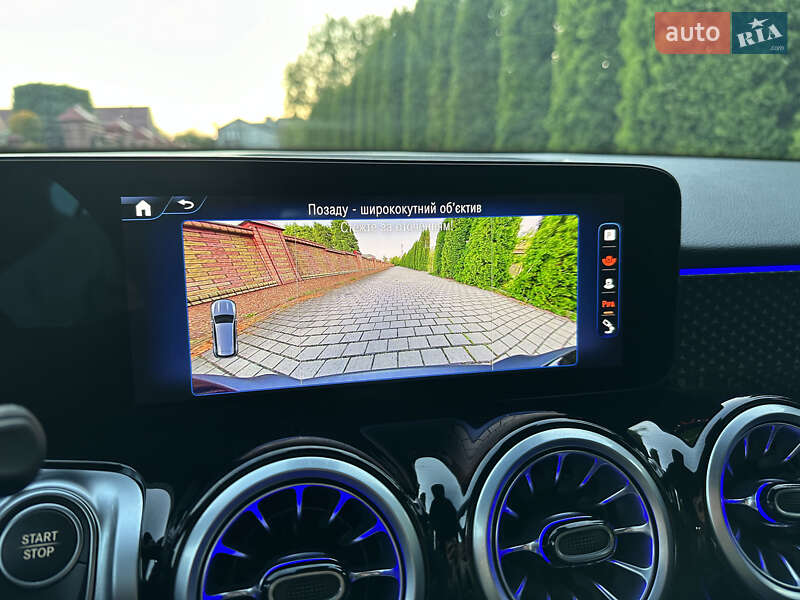 Позашляховик / Кросовер Mercedes-Benz EQB 2024 в Дубні