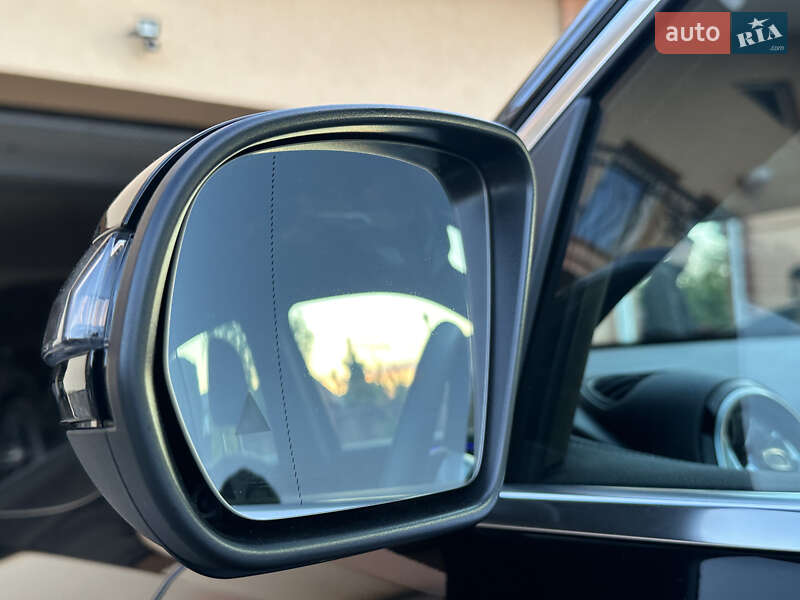 Позашляховик / Кросовер Mercedes-Benz EQB 2024 в Дубні