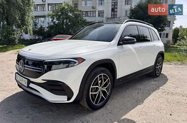 Внедорожник / Кроссовер Mercedes-Benz EQB 2023 в 