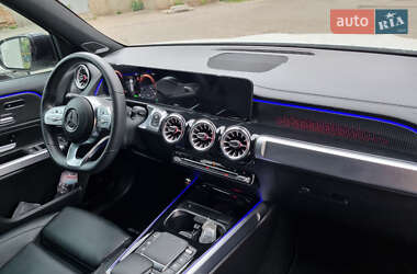 Внедорожник / Кроссовер Mercedes-Benz EQB 2023 в 