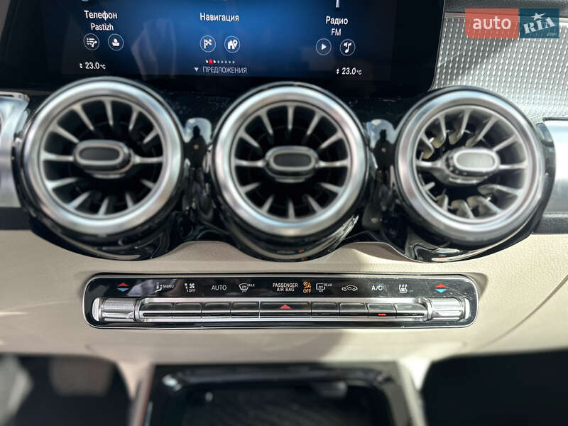 Внедорожник / Кроссовер Mercedes-Benz EQB 2023 в Луцке