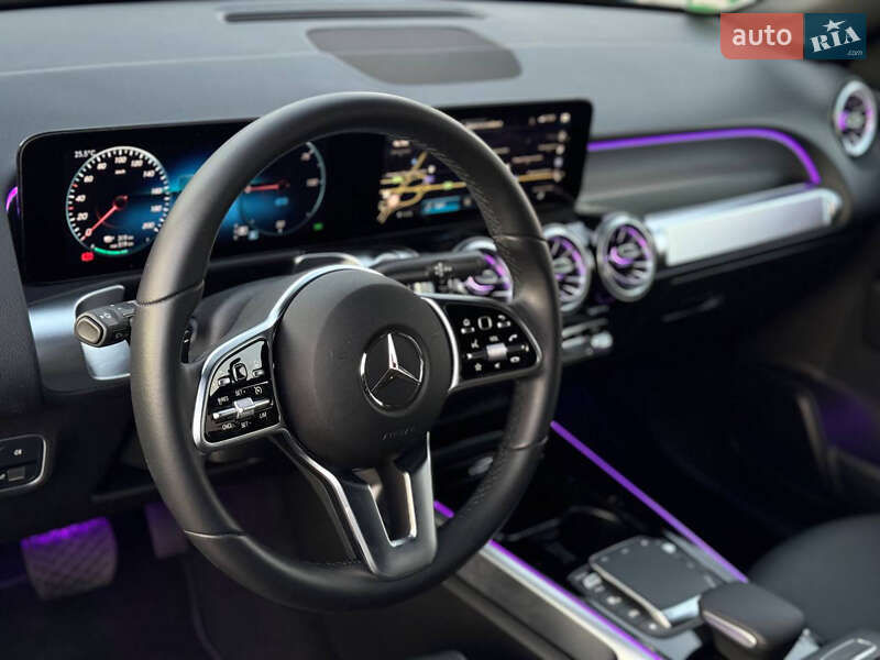 Внедорожник / Кроссовер Mercedes-Benz EQB 2023 в Киеве