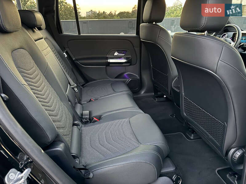 Внедорожник / Кроссовер Mercedes-Benz EQB 2023 в Киеве