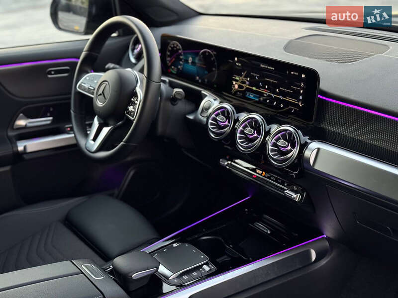 Внедорожник / Кроссовер Mercedes-Benz EQB 2023 в Киеве