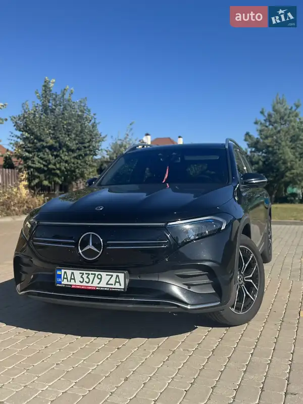 Mercedes-Benz EQB