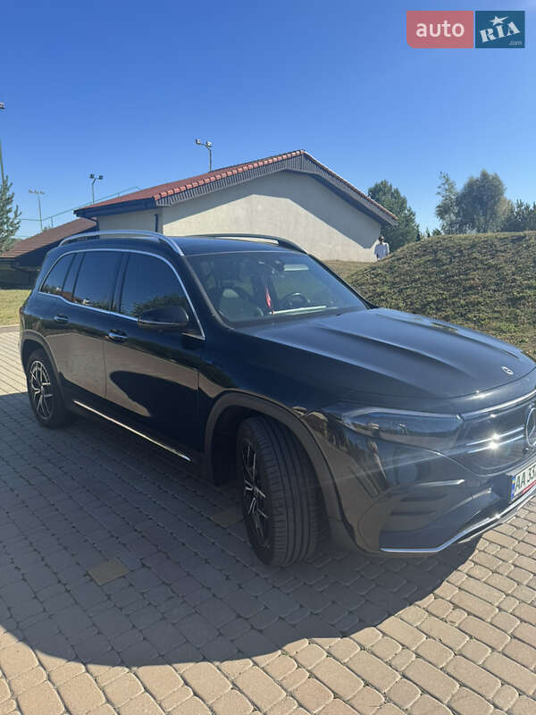 Позашляховик / Кросовер Mercedes-Benz EQB 2022 в Києві