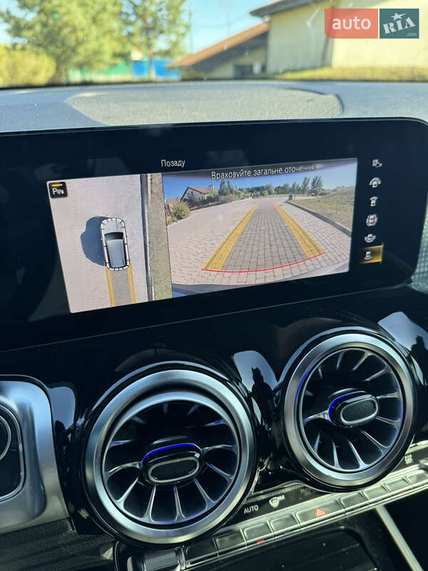 Позашляховик / Кросовер Mercedes-Benz EQB 2022 в Києві