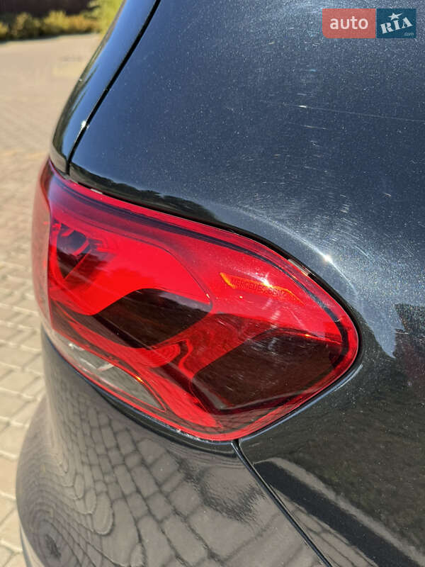 Позашляховик / Кросовер Mercedes-Benz EQB 2022 в Києві