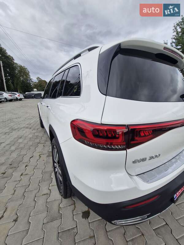 Внедорожник / Кроссовер Mercedes-Benz EQB 2023 в Ужгороде