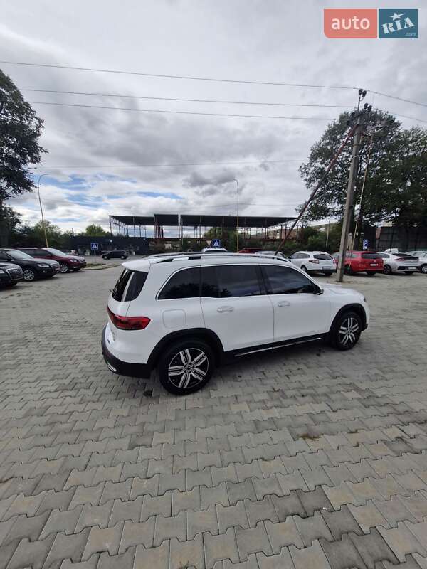 Внедорожник / Кроссовер Mercedes-Benz EQB 2023 в Ужгороде