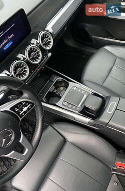 Внедорожник / Кроссовер Mercedes-Benz EQB 2022 в 