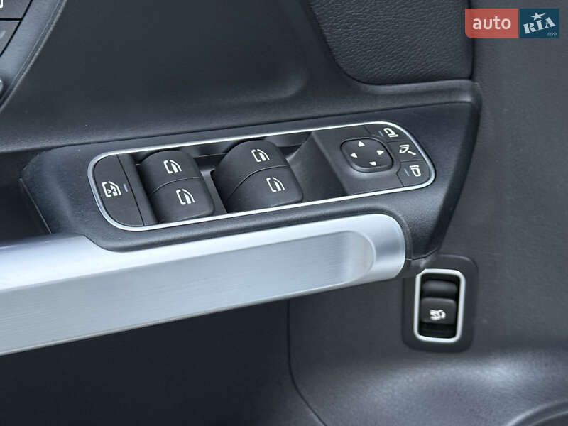 Внедорожник / Кроссовер Mercedes-Benz EQB 2023 в Ровно