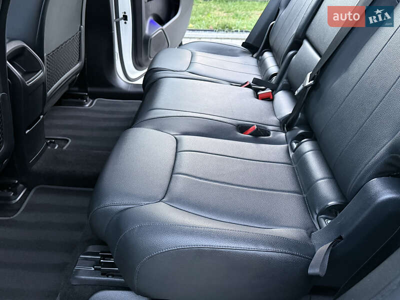 Внедорожник / Кроссовер Mercedes-Benz EQB 2023 в Ровно