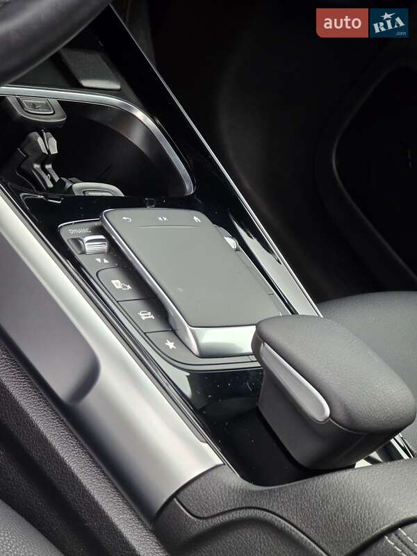 Позашляховик / Кросовер Mercedes-Benz EQB 2023 в Луцьку