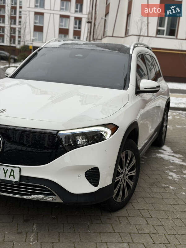 Позашляховик / Кросовер Mercedes-Benz EQB 2024 в Івано-Франківську