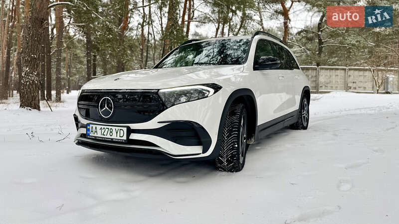 Mercedes-Benz EQB 2023