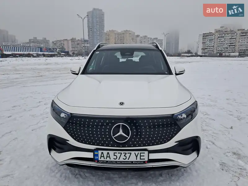 Mercedes-Benz EQB