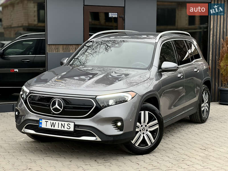 Mercedes-Benz EQB 2023