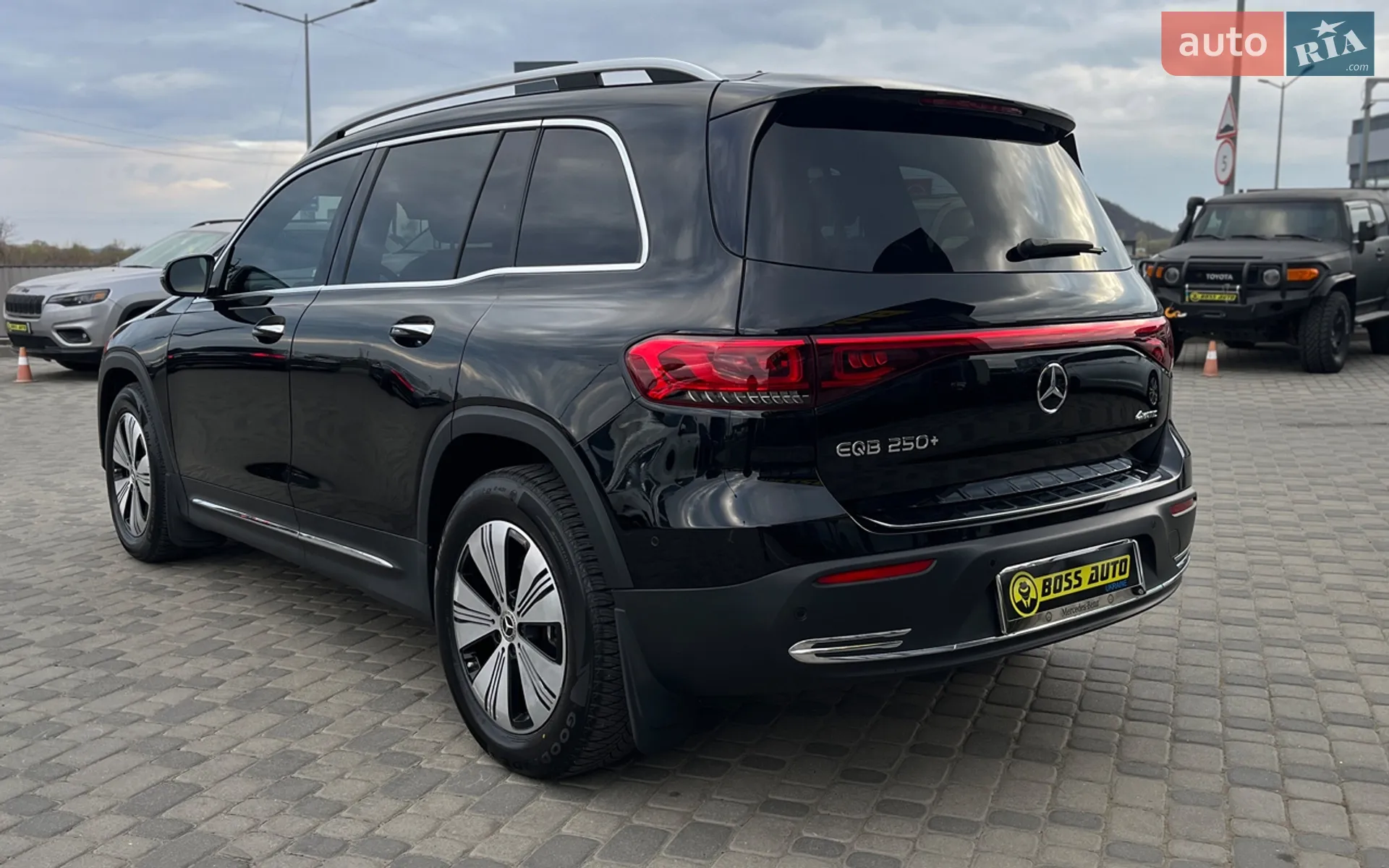 2023 Mercedes-Benz EQB - мініатюра 5