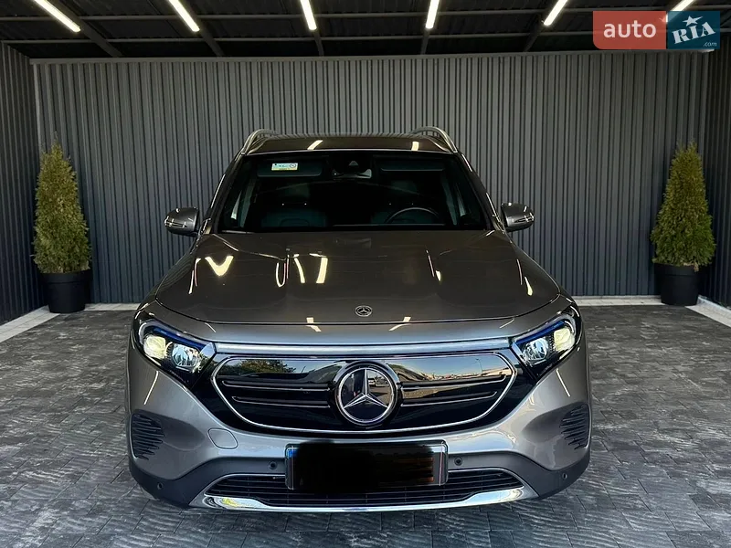 Mercedes-Benz EQB