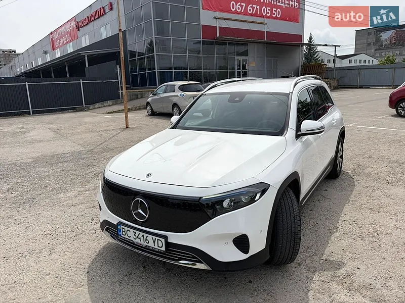 Mercedes-Benz EQB