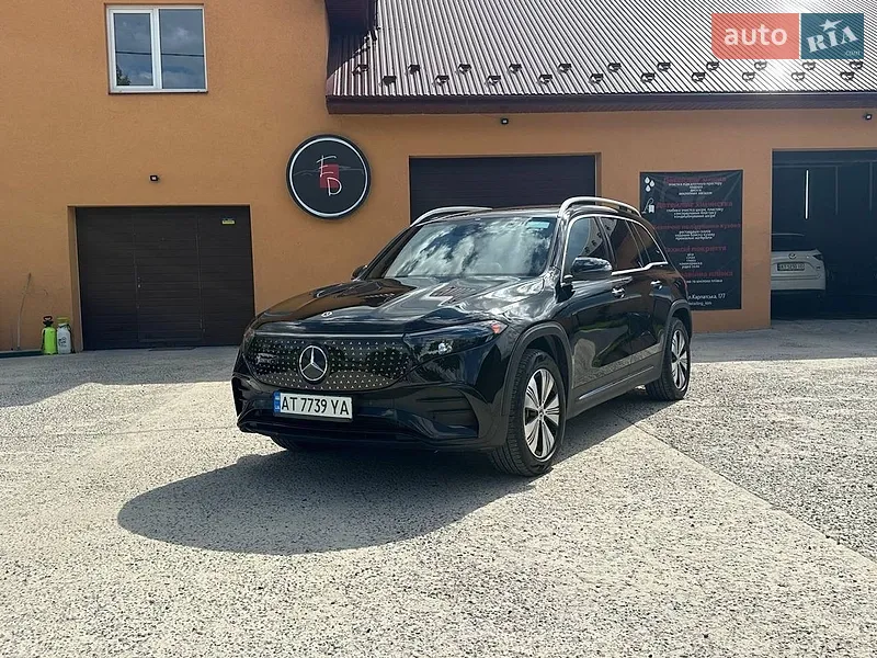 Mercedes-Benz EQB