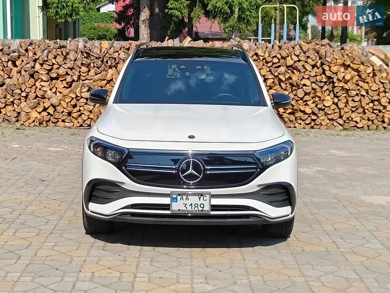 Mercedes-Benz EQB